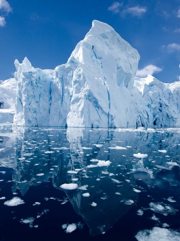 glacier reflections
Paradise Bay
Antarctic Peninsula