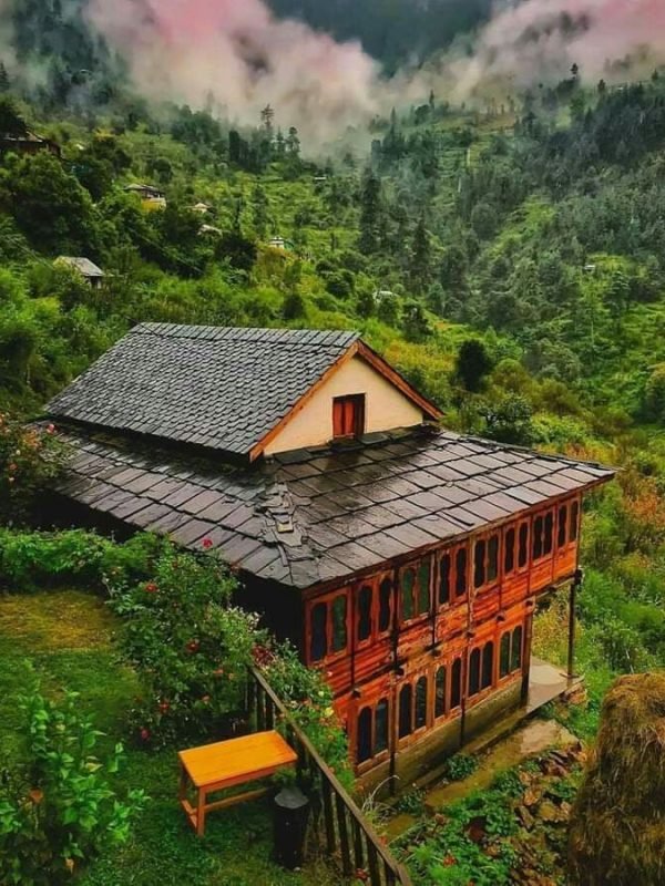 70803fd609bb9425bed424d741e1c69a