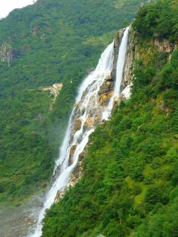 ea2e26b3371189e19ca8822185566b46