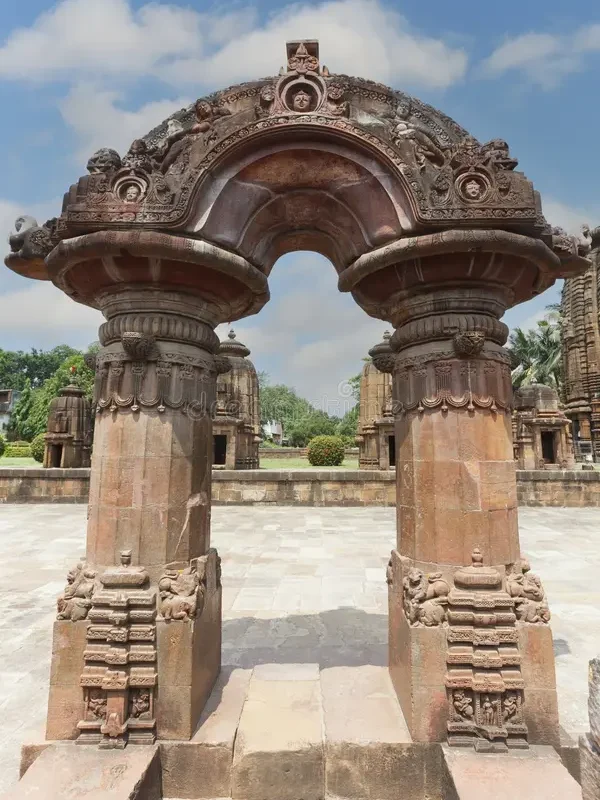 gate-shree-mukteswara-temple-bhubaneswar-odisha-india-asia-gate-shree-mukteswara-temple-bhubaneswar-odisha-326002767