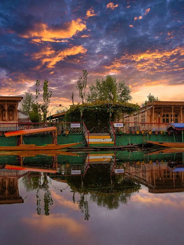 places-to-visit-in-srinagar